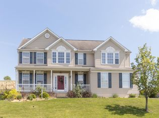 48 Garnet Way, Bridgeport, WV 26330