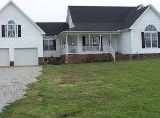 289 Martin Chapel Rd, Portland, TN 37148