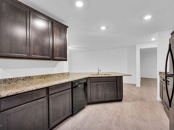 4th image of 77461 Lumber Creek Blvd