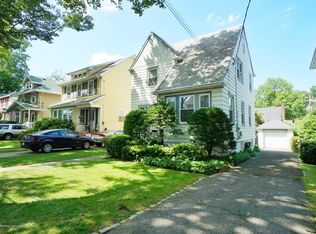 185 Keiber Ct, Staten Island, NY 10314