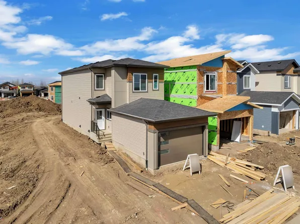 3116 8th Ave SW, Edmonton, AB T6X 2Z1