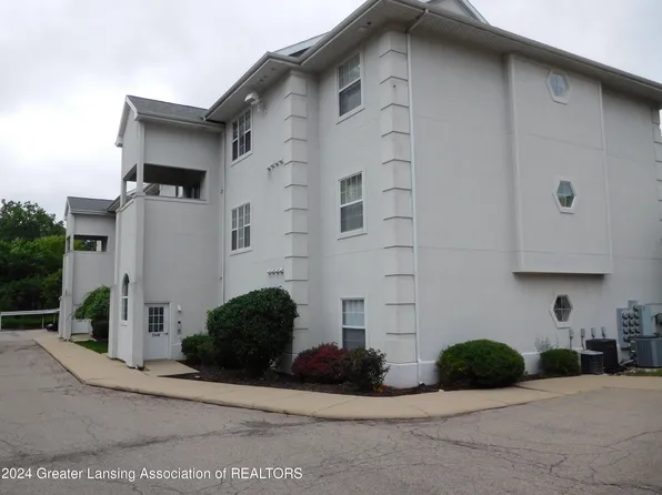 268 W Saginaw St APT 303, East Lansing, MI 48823