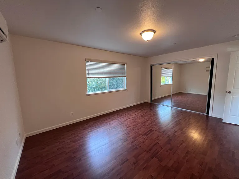 407 W Napa St #C — Photo 7