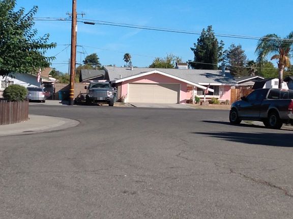 5th image of 23 El Dorado Dr