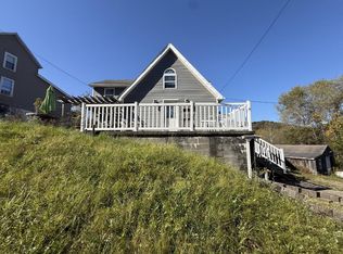 524 14th St, Northern Cambria, PA 15714
