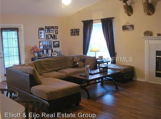 3rd image of 7409 Paradise Cove Pl