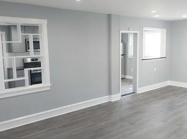 310 Chestnut St, Brooklawn, NJ 08030