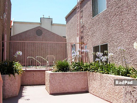 2nd image of 18540 Wyandotte St APT 106