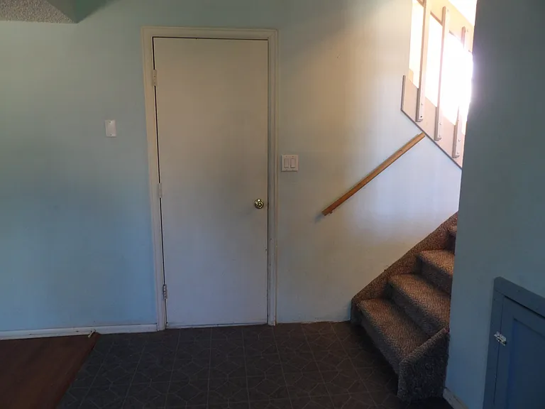 3483 Foxridge Dr — Photo 12