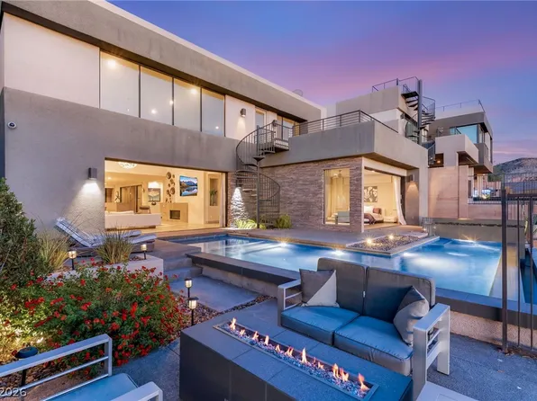 861 Vegas View Dr, Henderson, NV 89052