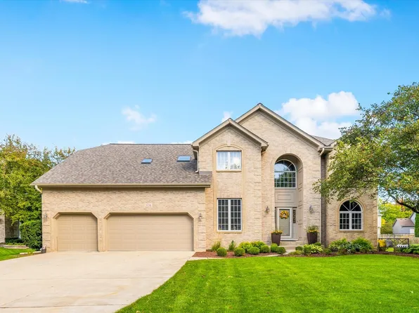 3716 De Foe Ct, Naperville, IL 60564