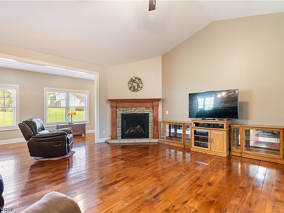 3rd image of 7788 Sandpiper Ave NW