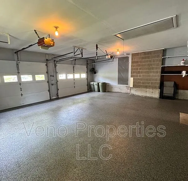 23 Glenwood Dr — Photo 30