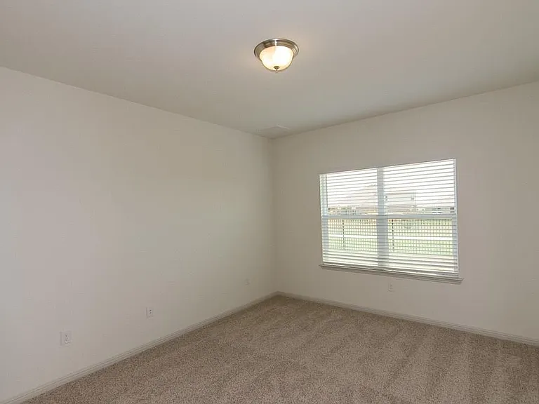 409 Otto Ave — Photo 14