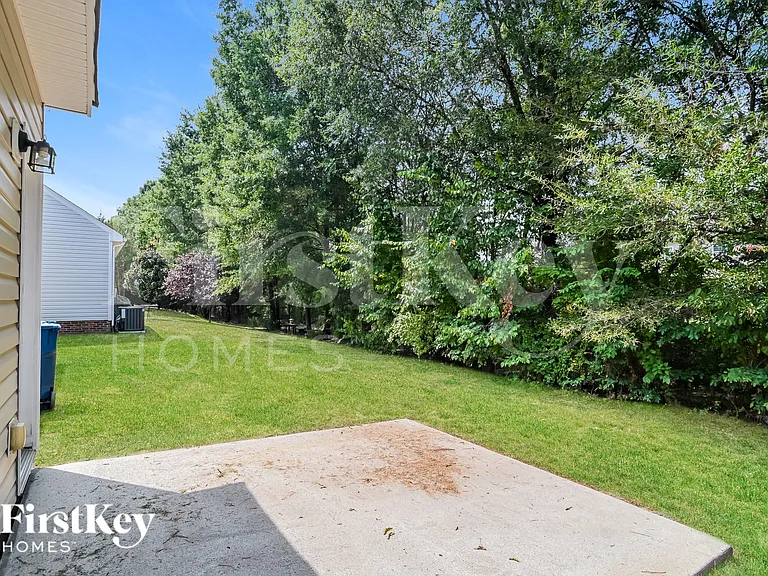 723 Marthas View Dr — Photo 14