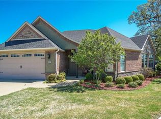 5744 Staro Ln, Springdale, AR 72762