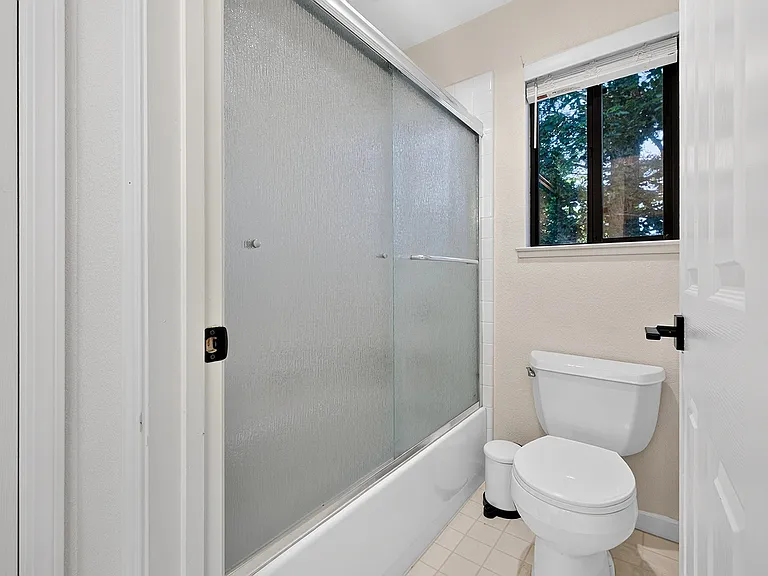 133 Madrid Way — Photo 29