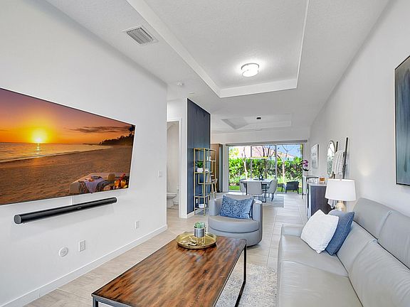 3rd image of 220 Pioneer Way