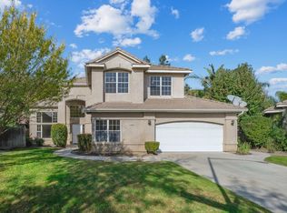 7757 N Ivanhoe Ave, Fresno, CA 93722