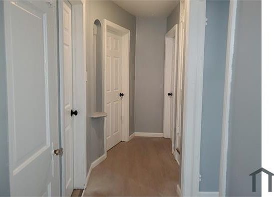 5th image of 10058 Greensboro St