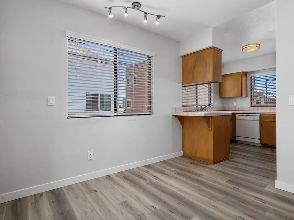 829 San Jose Pl #829
