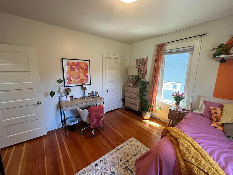 531 Federal Ave E — Photo 23