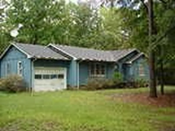 2168 Lakewood Falls Rd, Goldston, NC 27252