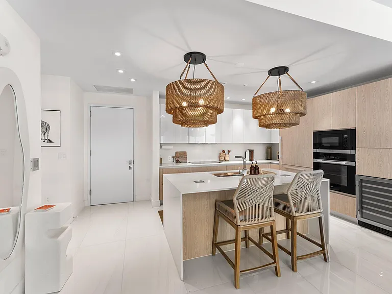 3100 N Ocean Dr #H-1006 — Photo 8