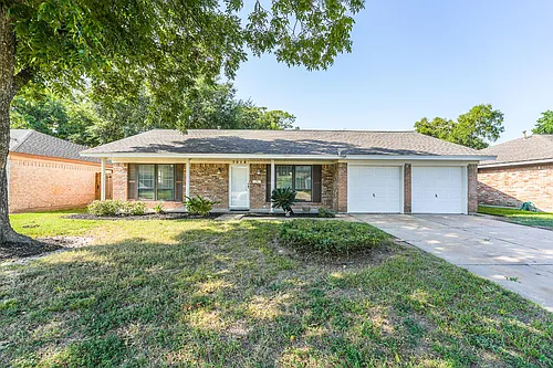 7015 Pine Vista Ln Photo 1
