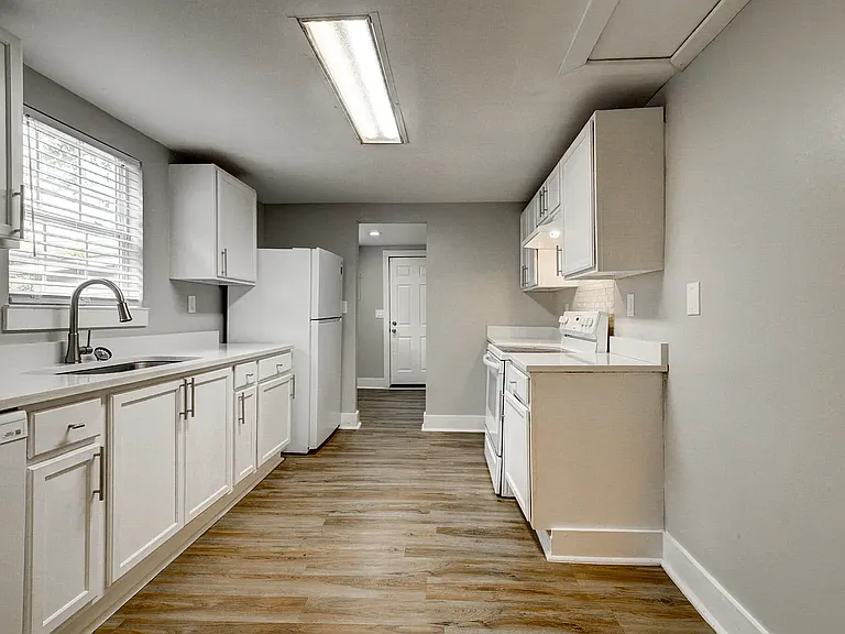 5134 Piedmont Ave — Photo 9