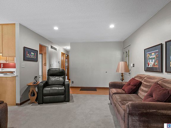 5th image of 1140 High Plains Rd