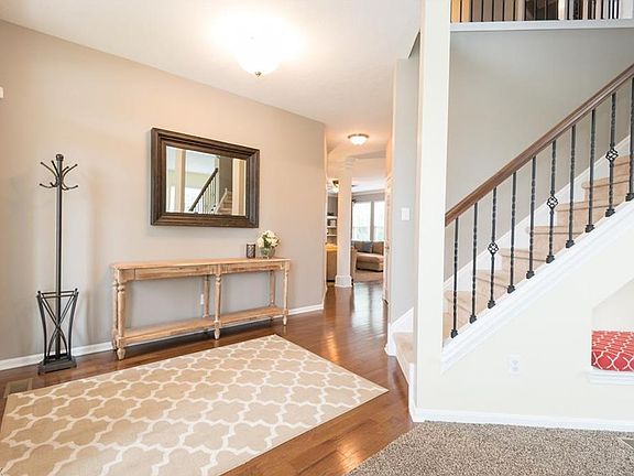 2nd image of 33270 Westbrooke Cir