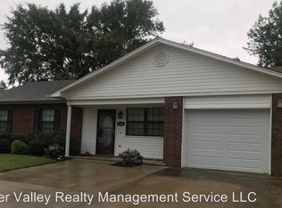 1604 E L St, Russellville, AR 72801