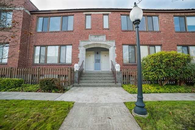 1st image of 2120 Highland Ave APT 305