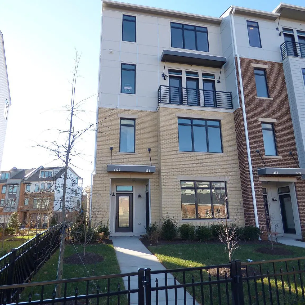 Lofts At Village Walk Condo — Photo 1