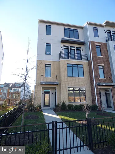 1428 Ribbon Limestone Ter SE #108 Photo 1