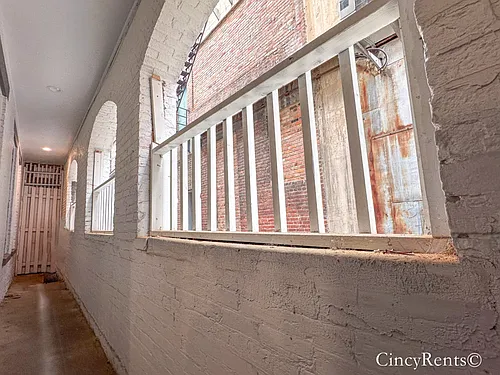 36 W Court St #1R — Photo 18