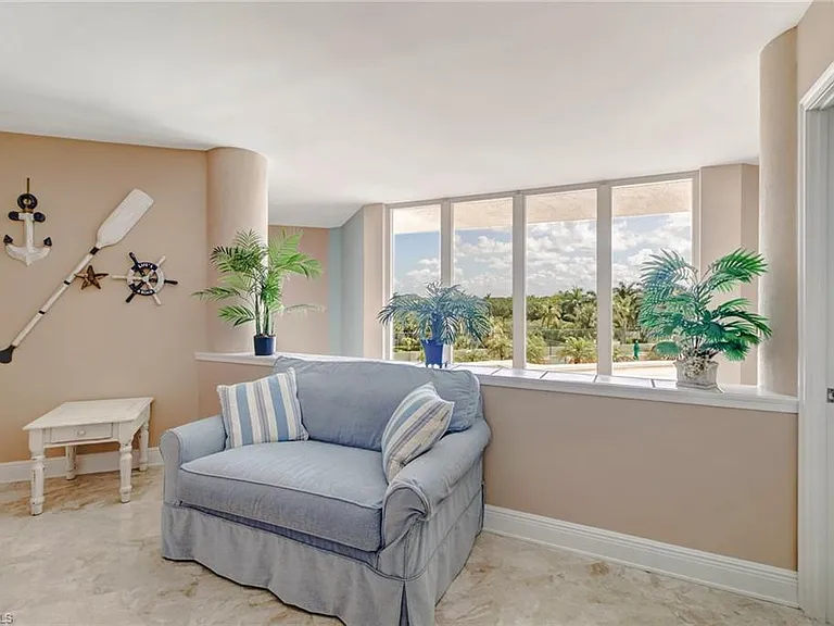4041 Gulf Shore Blvd N #308 — Photo 19