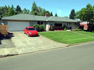 2428 Ranch Dr, Springfield, OR 97477