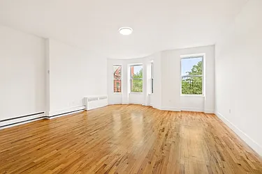 Rented by Akelius Real Estate Management