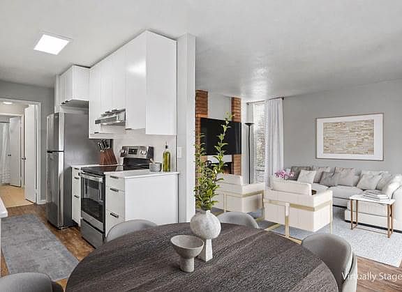 2nd image of 2201 Woodside Ln Unit 10