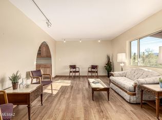 5880 W Martingale Ln, Tucson, AZ 85743