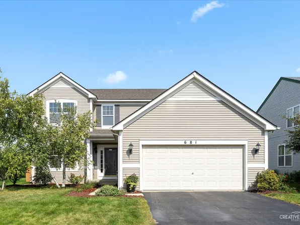 681 Stewart Ave, North Aurora, IL 60542