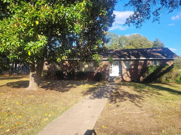 202 NE 4th St, England, AR 72046