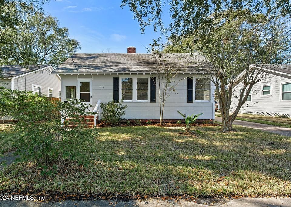 1st image of 816 MACKINAW Street