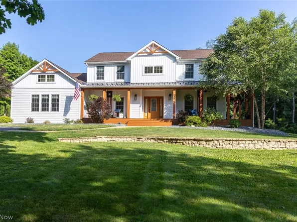 44759 Crestview Rd, Columbiana, OH 44408