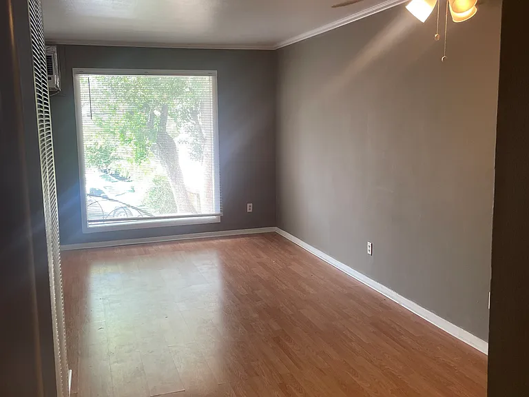 509 W Main St #5 — Photo 26