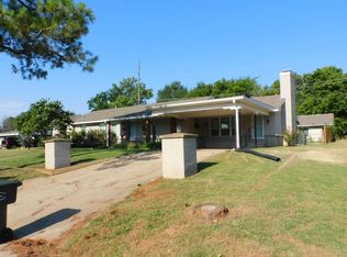 220 Terrace Dr, Pauls Valley, OK 73075