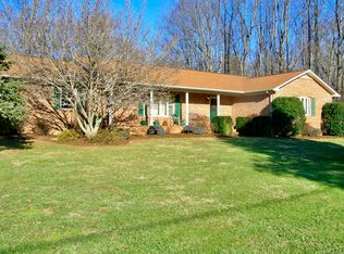 1160 Scuffling Hill Rd, Rocky Mount, VA 24151