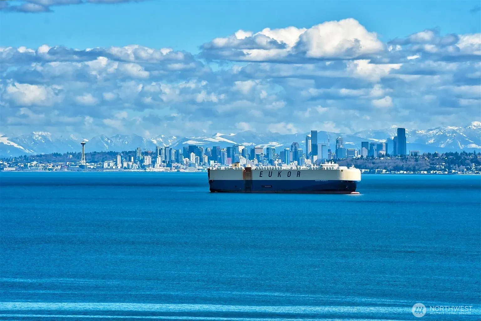 1757 Miracle Mile Drive E photo 1